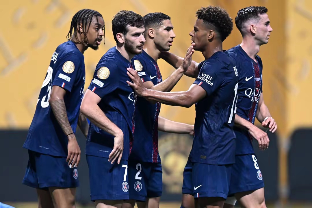 巴黎圣日耳曼发布备战花絮，清晨内部沟通，国王杯任务艰巨，高层口径保持一致的简单介绍-开云